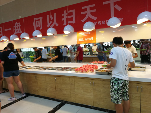選對食堂承包企業(yè),標(biāo)準(zhǔn)化公司員工餐飲管理